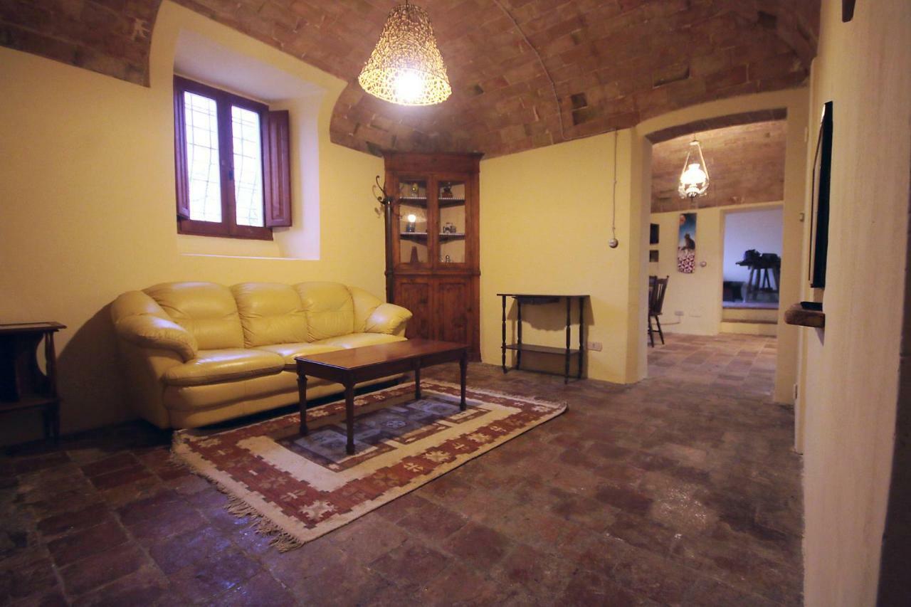 Hotel Al Casolare Ofena Esterno foto